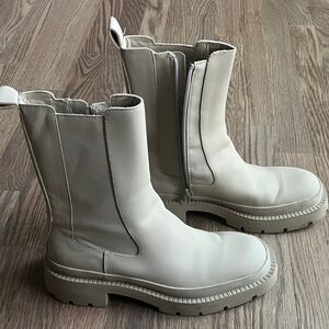 Zara Cream Lace-Up Chunky Sole Boots